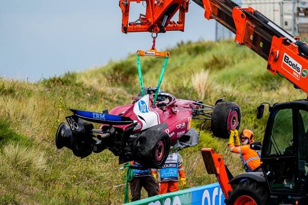 2025-08-31 F1 - Heineken Dutch GP - Grand Prix Race ZANDVOORT, NETHERLANDS - AUGUST 31: Charles Leclerc of Ferrari after crashing while competing in the Grand Prix Race during F1 - Heineken Dutch GP on August 31, 2025 in Zandvoort, Netherlands. Zandvoort Netherlands Content not available for redistribution in The Netherlands directly or indirectly through any third parties. Copyright: xAndrexWeeningx
