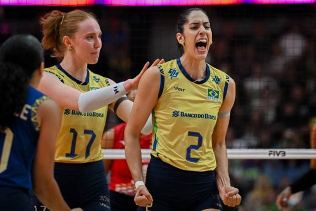 Brazil v Dominican Republic - FIVB Women’s World Volleyball Championship BANGKOK, THAILAND - AUGUST 31: Diana Duarte Alecrim (2) of Brazil in action during the FIVB Women s World Volleyball Championship match between Brazil and Dominican Republic at Huamark Indoor Stadium in Bangkok, Thailand on August 31, 2025. Mustafa Hatipoglu Anadolu Banghok Thailand. Editorial use only. Please get in touch for any other usage.  Copyright: x2025xAnadoluxMustafaxHatipoglux