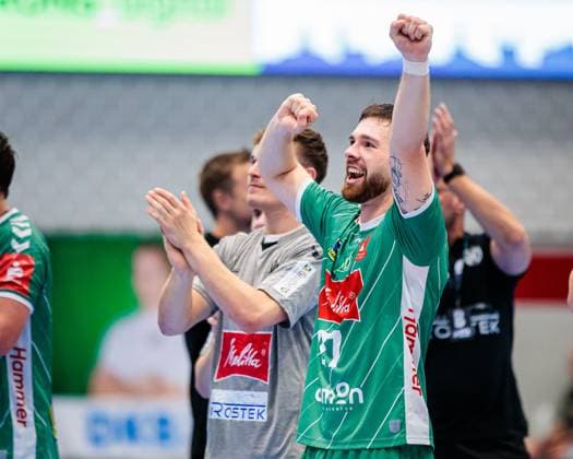 Max Staar GWD Minden, 27 celebrates after 28 28 draw GER, GWD Minden vs Frisch Auf Goeppingen, Handball, 1 Bundesliga, 1 Matchday, Season 2025 2026, 31 08 2025 GER, GWD Minden vs Frisch Auf Goeppingen, Handball, 1 Bundesliga, 1 Matchday, Season 2025 2026, 31 08 2025 Luebbecke Copyright: xEibner-Pressefoto JanxRollingerx EP_JSK