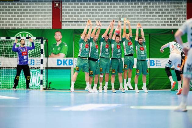 31 08 2025 Handball, 2025 2026, 1 Bundesliga, 1 Matchday, GWD Minden Frisch auf Göppingen L R Tibor Ivanisevic Minden , Niclas Benedict Heitkamp Minden , Tom Bergner Minden , Malte Donker Minden , Ian Weber Minden , Mats Korte Minden , Max Staar Minden , Erik Persson Göppingen