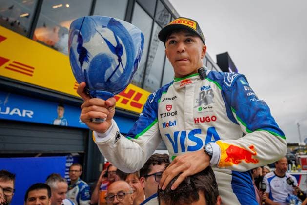 Isack Hadjar Racing Bulls, 20 celebrates his first podium in Formula 1 with trophy, Dutch Grand Prix, Motorsport, Formula 1, 2025 season, 31 08 2025 Dutch Grand Prix, Motorsport, Formula 1, 2025 season, 31 08 2025 Copyright: xEibner-Pressefoto AlexanderxNeisx EP_ANS