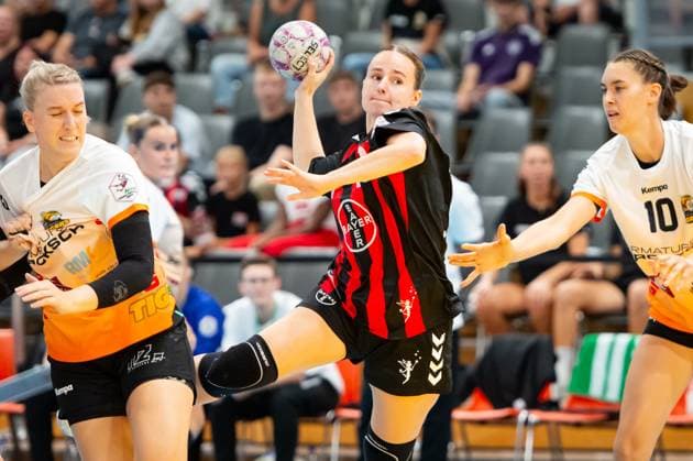 Sophia Cormann Bayer Leverkusen,No 10 in action DEU, Leverkusen 31 08 2025 Handball, 2 Bundesliga Women 2025 2026, 1 Matchday, Bayer 04 Leverkusen VfL Waiblingen