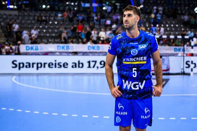 TVB Stuttgart HSV Hamburg Handball 1 Bundesliga, Men, Season 2025 2026, TVB Stuttgart HSV Hamburg, Porsche Arena Stuttgarts Antonio Serradilla reacts dissatisfied after the game Stuttgart Porsche Arena Baden Württemberg Germany