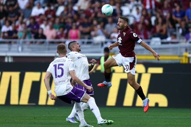 Nikola Vlasic (Torino Fc) controls the ball, Serie A, Torino FC v ACF Fiorentina, Olimpico, August 31, 2025, Turin, Italy.