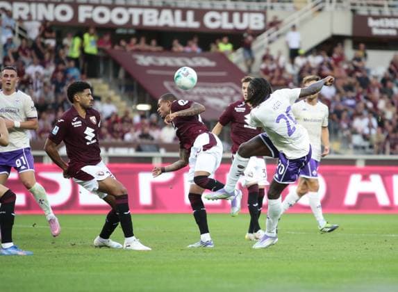 Moise Kean of ACF Fiorentina seen in action during the Italian Serie A, 2025 26 season, football match between Torino FC and ACF Fiorentina on 31 August 2025 at Stadio Olimpico Grande Torino, Turin, Italy. Photo Nderim Kaceli  Copyright: xNderimxKaceli IPAxSportx xipa-agency.netx xx IPA_63783189 IPA_Agency_IPA63783189
