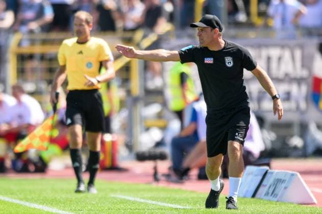 Soccer, 3 Liga, 20250831, SSV Ulm 1846 SV Waldhof Mannheim In the picture Coach Ulm Robert LECHLEITER Ulm Donaustadion Baden Württemberg Germany Copyright: Passion2Press MarkusxFischerx