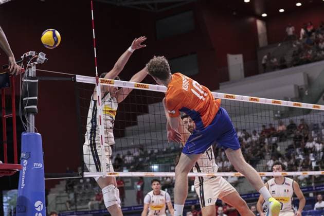 10 Tom Koops (Dutch national volleyball team) during 2025 FIPAV Cup Men - Italy vs Holland, International volleyball match in Turin, Italy, August 31 2025  Copyright: xNorbertoxMaccagno IPAxSportx xipa-agency.netx xx IPA_63784782 IPA_Agency_IPA63784782