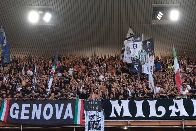 Genoa, Italy, 31st August 2025. Fans prior to the Genoa vs Juventus Serie A match at Luigi Ferraris, Genoa. Picture credit should read: Jonathan Moscrop Sportimage EDITORIAL USE ONLY. No use with unauthorised audio, video, data, fixture lists, club league logos or live services. Online in-match use limited to 120 images, no video emulation. No use in betting, games or single club league player publications. SPI_010_JM_GENOA_JUVE SPI-4105-0016