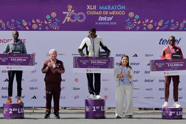 XLII Telcel Marathon 2025 Mexico City Edwin Kiprop Kiptoo (3rd place), Tadu Abate Deme (1st place), and Bernard Kipkorir (2nd place) compete in the men s elite category of the XLII Telcel Marathon in Mexico City, Mexico, on August 31, 2025. Mexico City Mexico City Mexico  Copyright: xGerardoxVieyrax originalFilename:vieyra-notitle250831_nppzg.jpg