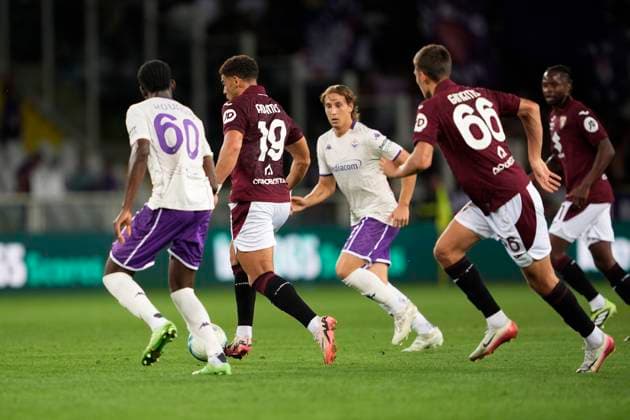 TorinoÕs ChŽ Adams during the Serie A soccer match between Torino Fc and Fiorentina at the Stadio Olimpico Grande Torino in Turin, north west Italy - August 31, 2025. - Soccer  Copyright: xFabioxFerrari LaPressex