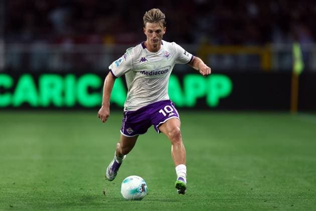 Torino Fc - ACF Fiorentina Albert Gudmundsson of Acf Fiorentina in action during the Serie A match beetween Torino Fc and ACF Fiorentina at Stadio Olimpico on August 31, 2025 in Turin, Italy . Torino Stadio Olimpico Italy Copyright: xMarcoxCanonierox