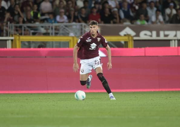 Cesare Casadei of Torino FC during the Italian Serie A, 2025 26 season, football match between Torino FC and ACF Fiorentina on 31 August 2025 at Stadio Olimpico Grande Torino, Turin, Italy. Photo Nderim Kaceli  Copyright: xNderimxKaceli IPAxSportx xipa-agency.netx xx IPA_63787181 IPA_Agency_IPA63787181