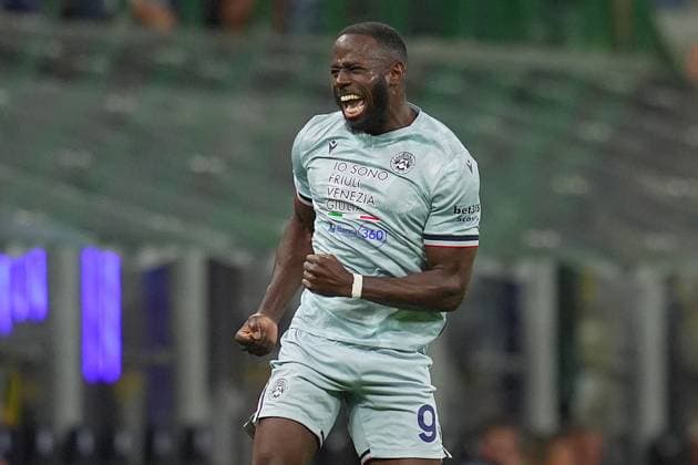 Udinese s Keinan Davis celebrates after scoring 1-1 during the Serie A soccer match between Inter and Udinese at the San Siro Stadium in Milan , north Italy - Sunday , August 31 , 2025. - Soccer .  Copyright: xSpada LaPressex