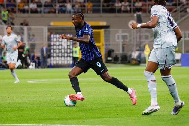 FC Internazionale v Udinese Calcio - Serie A Marcus Thuram plays during the Serie A match between FC Internazionale and Udinese in Milano, Italy, on August 31, 2025, at Giuseppe Meazza stadium Milano Milano Italy  Copyright: xMairoxCinquettix originalFilename:cinquetti-fcintern250831_npmCE.jpg