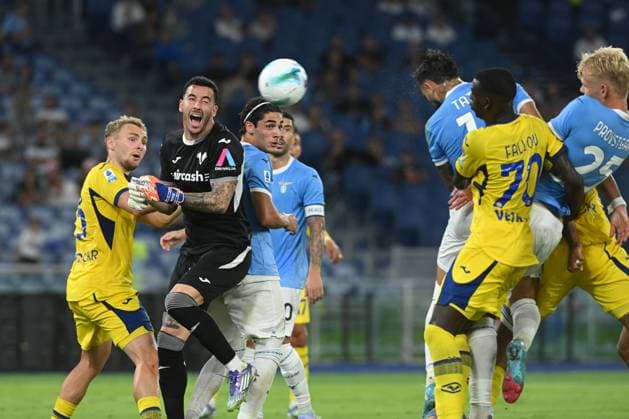 Valentin Castellanos of SS Lazio scores goal 3-0 during the Serie A Enilive between SS Lazio vs Hellas Verona FC at Olimpic Stadium  Copyright: xAgostinoxGemito IPAxSportx xipa-agency.netx xx IPA_63791115 IPA_Agency_IPA63791115