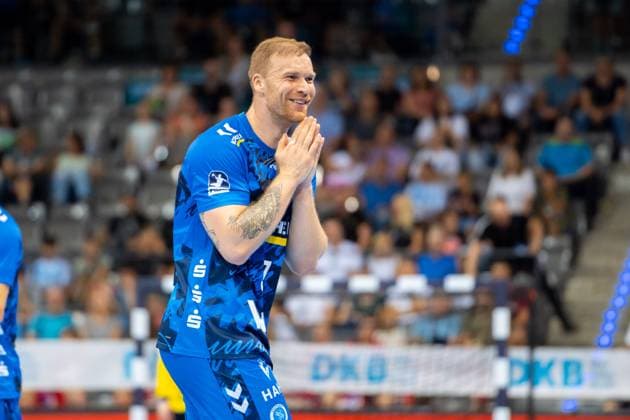 Handball I Men I Season 2025 2026 I Bundesliga I 1 Matchday I TVB Stuttgart HSV Hamburg I 31 08 2025 Jonas Truchanovicius 37, TVB Stuttgart Stuttgart Porsche Arena Baden Württemberg Germany Copyright: xLobeca MaxxPetershansx