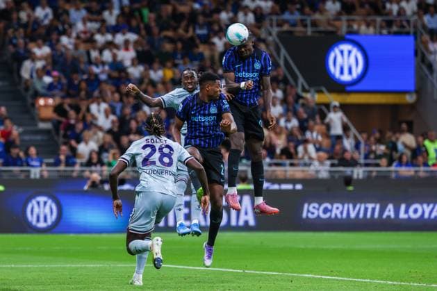 Marcus Thuram of FC Internazionale seen in action during Serie A 2025 26 football match between FC Internazionale and Udinese Calcio at San Siro Stadium  Copyright: xFabrizioxCarabelli IPAxSportx xipa-agency.netx xx IPA_63791355 IPA_Agency_IPA63791355