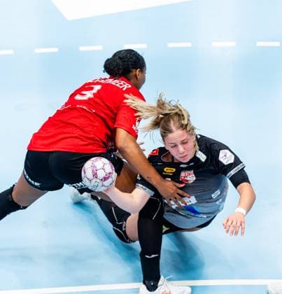 31 08 2025, GER, Handball, Women, Season 2025 2026, Alsco 1 Bl, 1 Matchday, Thueringer HC SV Union Halle Neustadt Wildcats Sharon Nooitmeer Thueringer HC,3 Viktoria Marksteiner SV Union Halle Neustadt Wildcats 99947 Bad Langensalza Salza Halle Sporthalle Mehrz Thüringen Germany