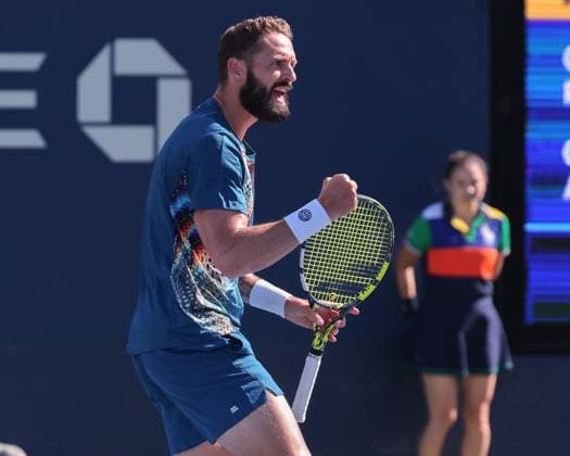 Orlando Luz yellow shirt , Albano Olivetti makes fist and cheers,cheers,joy,emotion, Men s Doubles, Men s Doubles, US Open Championships 2023, USTA Billie Jean King National Tennis Center, Flushing Meadows, New York, USA Copyright: xJuergenxHasenkopfx