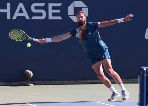 Orlando Luz yellow shirt , Albano Olivetti, Men s Doubles, Men s Doubles, US Open Championships 2023, USTA Billie Jean King National Tennis Center, Flushing Meadows, New York, USA Copyright: xJuergenxHasenkopfx