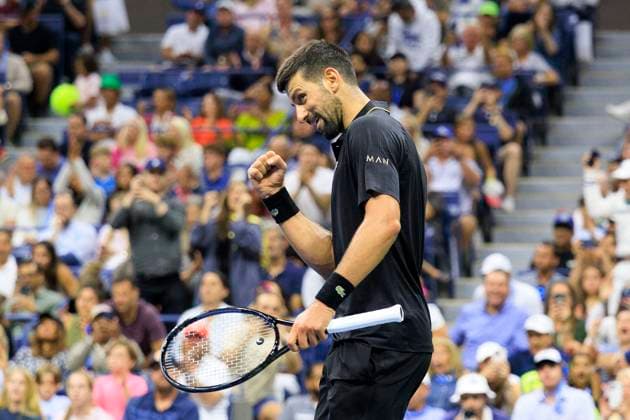 August 31, 2025, Flushing Meadows, New York, USA: Novak Djokovic celebrates with fans after winning his match against Jan-Lennard Struff on Day 8 of the 2025 US Open at USTA Billie Jean King National Tennis Center on Sunday August 31, 2025 in the Flushing neighborhood of the Queens borough of New York City. JAVIER ROJAS PI Flushing Meadows USA - ZUMAp124 20250831_zaa_p124_173 Copyright: xJavierxRojasx