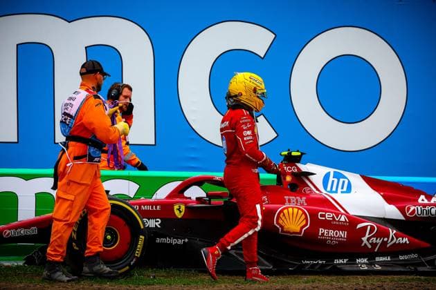 MOTORI - Formula 1 - Heineken Dutch Grand Prix 2025 44 Lewis Hamilton, (GRB) Scuderia Ferrari SF25, crashing during the Dutch GP, Zandvoort 28-31 August 2025. Formula 1 World Championship, WM, Weltmeisterschaft 2025. Netherlands Netherlands  Copyright: xIPAxSport ABACAx