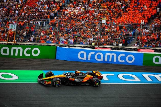 MOTORI - Formula 1 - Heineken Dutch Grand Prix 2025 81 Oscar Piastri, (AUS) McLaren Mercedes MCL39, during the Dutch GP, Zandvoort 28-31 August 2025. Formula 1 World Championship, WM, Weltmeisterschaft 2025. Netherlands Netherlands  Copyright: xIPAxSport ABACAx