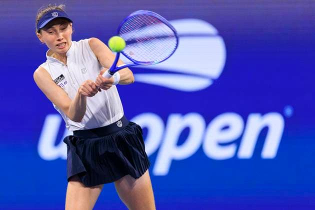 August 31, 2025, Flushing Meadows, New York, USA: Cristina Busca hits a double backhand return during a match against Aryna Sabalenka on Day 8 of the 2025 US Open at USTA Billie Jean King National Tennis Center on Sunday August 31, 2025 in the Flushing neighborhood of the Queens borough of New York City. JAVIER ROJAS PI Flushing Meadows USA - ZUMAp124 20250831_zaa_p124_227 Copyright: xJavierxRojasx
