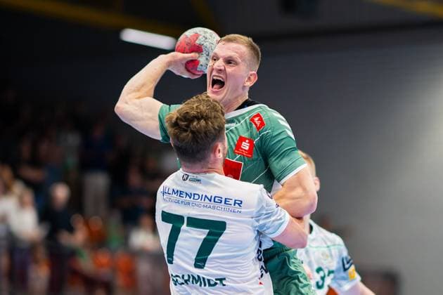 31 08 2025 Handball, 2025 2026, 1 Bundesliga, 1 Matchday, GWD Minden Frisch auf Göppingen L R David Schmidt Göppingen , Karolis Antanavicius Minden