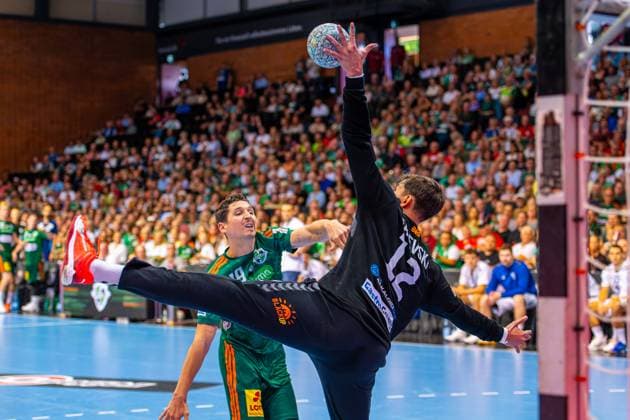 Ivan Galevski HC Alkaloid, Nr 12 L R , TSV Hannover Burgdorf green against HC Alkaloid white 1 Matchday of Qualification Round 1 EHF European League 2025 2026 31 08 2025, Swiss Life Hall Hannover, GER , Copyright: xJanxGuentherx xTSVxHannover-Burgdorfx