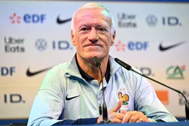 French National Football Team arrival and Training Session 01 09 2025 Didier DESCHAMPS (Selectionneur France) during arrival and training session of french football federation at INF Clairefontaine on September 1, 2025 in Clairefontaine, France. UNSPECIFIED France  Copyright: xFEPx 776374028