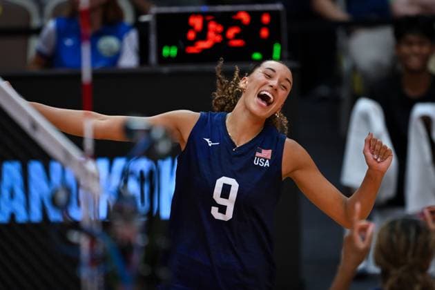 US v Canada - FIVB Women’s World Volleyball Championship BANGKOK, THAILAND - SEPTEMBER 01: Madisen Skinner (9) of US in action during the FIVB Women s World Volleyball Championship match between US and Canada at Huamark Indoor Stadium in Bangkok, Thailand on September, 2025. Mustafa Hatipoglu Anadolu Banghok Thailand. Editorial use only. Please get in touch for any other usage.  Copyright: x2025xAnadoluxMustafaxHatipoglux