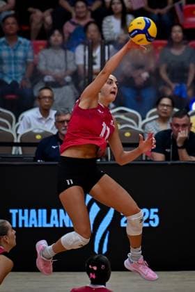 USA v Canada - FIVB Women’s World Volleyball Championship BANGKOK, THAILAND - SEPTEMBER 01: Andrea Mitrovic (11) of Canada in action during their FIVB Women’s World Volleyball Championship match between USA and Canada at Huamark Indoor Stadium in Bangkok, Thailand, on September 01, 2025. Mustafa Hatipoglu Anadolu Bangkok Thailand. Editorial use only. Please get in touch for any other usage.  Copyright: x2025xAnadoluxMustafaxHatipoglux