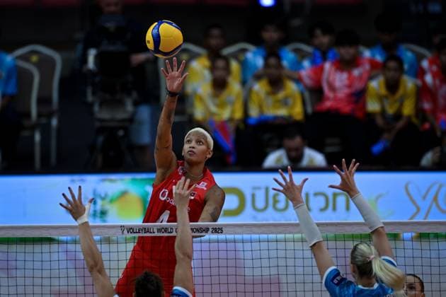 Turkiye v Slovenia - FIVB Women’s World Volleyball Championship BANGKOK, THAILAND - SEPTEMBER 01: Melissa Teresa Vargas (4) of Turkiye in action during the FIVB Women’s World Volleyball Championship match between Turkiye and Slovenia at Huamark Indoor Stadium in Bangkok, Thailand, on September 01, 2025. Mustafa Hatipoglu Anadolu Bangkok Thailand. Editorial use only. Please get in touch for any other usage.  Copyright: x2025xAnadoluxMustafaxHatipoglux