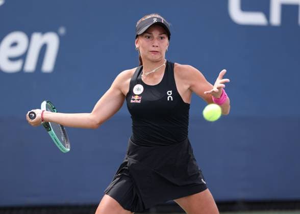Julia Stusek GER , Girls Singles, Girls Singles, US Open Championships 2023, USTA Billie Jean King National Tennis Center, Flushing Meadows, New York, USA Copyright: xJuergenxHasenkopfx