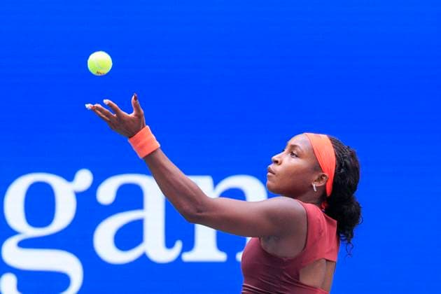 September 1, 2025, Flushing Meadows, New York, USA: Coco Gauff serves during a match against Naomi Osaka on Day 9 of the 2025 US Open at USTA Billie Jean King National Tennis Center on Monday September 1, 2025 in the Flushing neighborhood of the Queens borough of New York City. JAVIER ROJAS PI Flushing Meadows USA - ZUMAp124 20250901_zaa_p124_069 Copyright: xJavierxRojasx