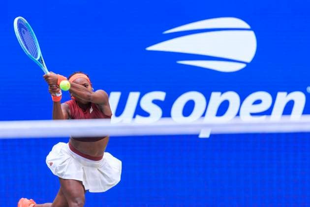 September 1, 2025, Flushing Meadows, New York, USA: Coco Gauff hits a double backhand return during a match against Naomi Osaka on Day 9 of the 2025 US Open at USTA Billie Jean King National Tennis Center on Monday September 1, 2025 in the Flushing neighborhood of the Queens borough of New York City. JAVIER ROJAS PI Flushing Meadows USA - ZUMAp124 20250901_zaa_p124_071 Copyright: xJavierxRojasx