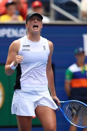 TENIS US OPEN 2025 01092025 N Z IGA SWIATEK PO MECZU CZWARTEJ RUNDY NA TURNIEJU WIELKIEGO SZLEMA US OPEN 2025 MARCIN CHOLEWINSKI NEWSPIX.PL TENNIS US OPEN 2025 01092025 IGA SWIATEK OF POLAND AFTER THE MATCH IN THE FOURTH ROUND NEWSPIX.PL --- newspix.pl POLAND OUT! 
