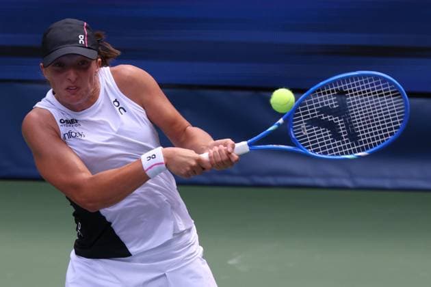 September 1, 2025, New York City, New York, United States: IGA SWIATEK of Poland during the match against E. Alexandrova in the fourth round of US Open 2025 at the USTA Billie Jean King National Tennis Center. Queens, New York City. Swiatek won 6:3, 6:1. New York City United States - ZUMAc278 20250901_zsp_c278_008 Copyright: xMarcinxCholewinskix