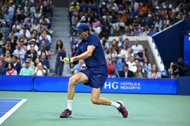 US Open - Fourth Round Jannik Sinner (ITA) during his fourth round match at the 2025 US Open at Billie Jean National Tennis Center in New York City, NY, USA, on September 1, 2025. Photo by Corinne Dubreuil ABACAPRESS.COM New York City United States  Copyright: xDubreuilxCorinne ABACAx