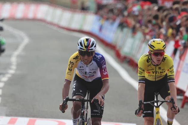 02-09-2025 Vuelta A Espana; Tappa 10 Parque De La Naturaleza Sendaviva - Larra Belagua; 2025, Ineos Grenadiers; Bernal Gomez, Arley; Larra Belagua; 