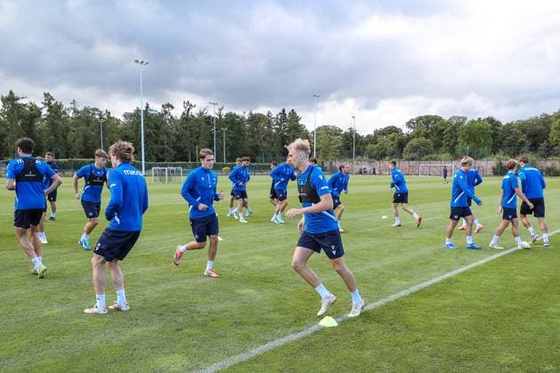 02 09 2025, Soccer, Training Karlsruher SC, 2 Soccer Bundesliga, Training ground at BBBank Wildpark Stadium Karlsruhe, Season 2025 2026 Laugftraining Baden Württemberg Germany
