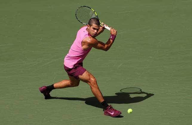 Carlos Alcaraz of Spain in action 2025 US Open, Day Ten, USTA Billie Jean King National Tennis Center, New York, USA - 02 Sept 2025New York USTA Billie Jean King National T New York (NY) United States of America  Copyright: xEllaxLing Shutterstockx 15458343u