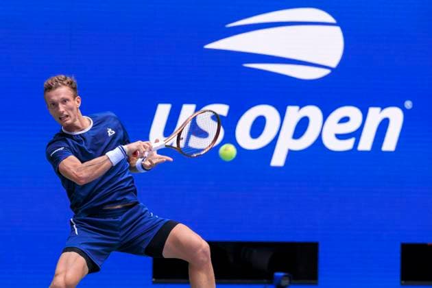 September 2, 2025, Flushing Meadows, New York, USA: Jiri Lehecka hits a forehand during a match against Carlos Alcaraz on Day 10 of the 2025 US Open at USTA Billie Jean King National Tennis Center on Tuesday September 2, 2025 in the Flushing neighborhood of the Queens borough of New York City. JAVIER ROJAS PI Flushing Meadows USA - ZUMAp124 20250902_zaa_p124_050 Copyright: xJavierxRojasx