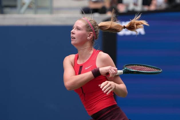 Hannah Klugman GBR , Girls Singles, Girls Singles, US Open Championships 2023, USTA Billie Jean King National Tennis Center, Flushing Meadows, New York, USA Copyright: xJuergenxHasenkopfx