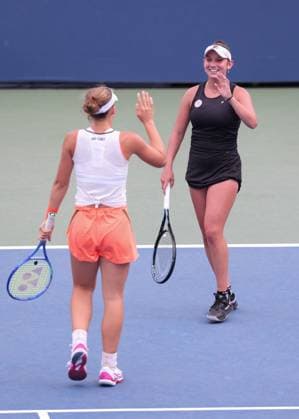 Sonja Zhenikhova Schwarz and Eva Bennemann GER , Girls Doubles, Girls Doubles, US Open Championships 2023, USTA Billie Jean King National Tennis Center, Flushing Meadows, New York, USA Copyright: xJuergenxHasenkopfx