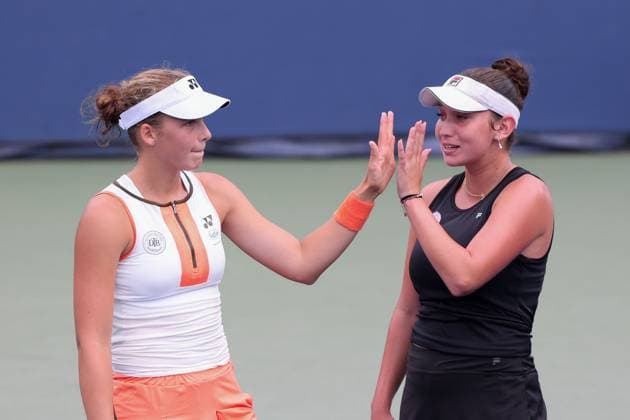 Sonja Zhenikhova Schwarz and Eva Bennemann GER , Girls Doubles, Girls Doubles, US Open Championships 2023, USTA Billie Jean King National Tennis Center, Flushing Meadows, New York, USA Copyright: xJuergenxHasenkopfx