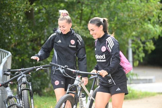 03 09 2025 xhpx Dreieich, Frankfurt am Main Women Eintracht Frankfurt Training Nina Lührßen 11, Eintracht Frankfurt Women and Ereleta Memetir 27, Eintracht Frankfurt Women