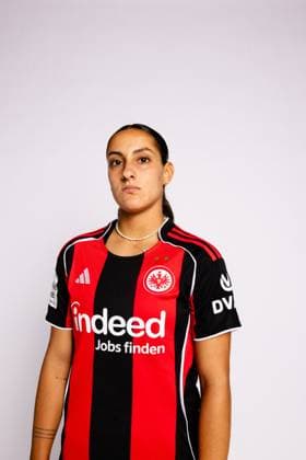 Ilayda Acikgöz Eintracht Frankfurt women portrait appointment 2025 2026 1 BL Bundesliga soccer portrait appointment, headshot, portrait, introduction, presentation, press appointment 2025 2026 Studio Shooting Studioshooting