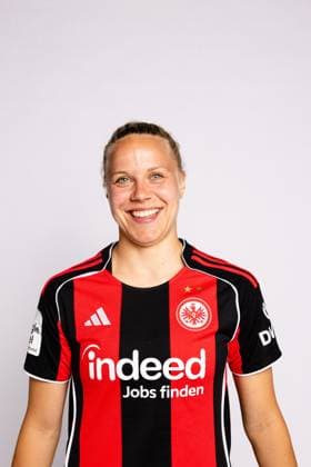 Pia Sophie Wolter Eintracht Frankfurt women portrait appointment 2025 2026 1 BL Bundesliga soccer portrait appointment, headshot, portrait, introduction, presentation, press appointment 2025 2026 Studio Shooting Studioshooting